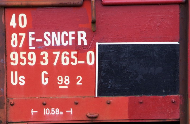 40 87 959 3 765-0 Us G98 2 F-SNCFR (2018-04-13 Chaulnes (2).jpg