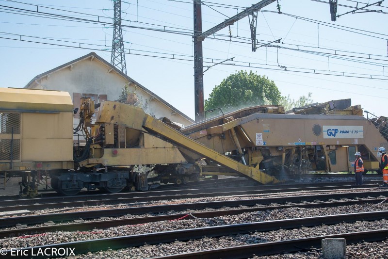 Train 2017 04 21 (1).jpg (414.22 Kio) Vu 3580 fois Train 2017 04 21 (1).jpg