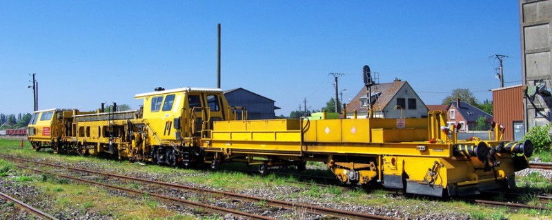 99 87 9 422 518-0 Type 08-32 C N°2048 (2018-05-04 gare de Chaulnes) (13).jpg