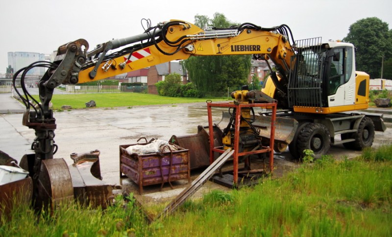 LIEBHERR A 918 Compact (2018-05-14 PN n°37 à Eppeville) Brifer 1 (10).jpg