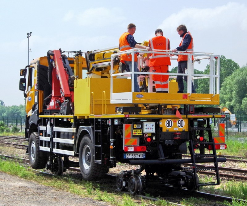 Geismar V2R 840 C-GR (2018-05-16 St Quentin) (1).jpg (253.68 Kio) Vu 3606 fois Geismar V2R 840 C-GR (2018-05-16 St Quentin) (1).jpg