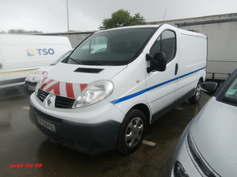 TSO Catéaire Renault Trafic CP-826-FA-71=2.JPG