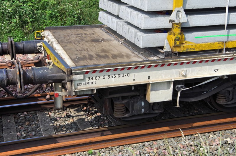 99 87 9 355 613-0 R87 5 (2018-06-04 Marcelcave) (2).jpg (246.65 Kio) Vu 1319 fois 99 87 9 355 613-0 R87 5 (2018-06-04 Marcelcave) (2).jpg