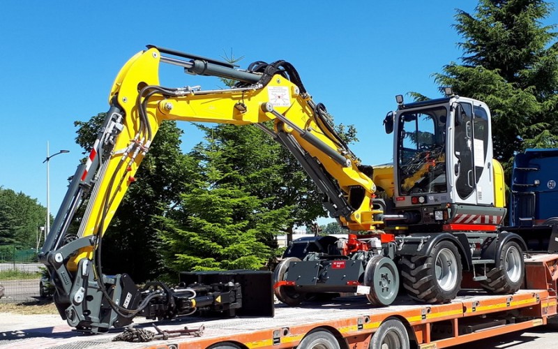 Wacker Neuson ew 100 RR (2018-06-26 Longvic  Dijon) SNCF RESEAU Nancy (2.jpg