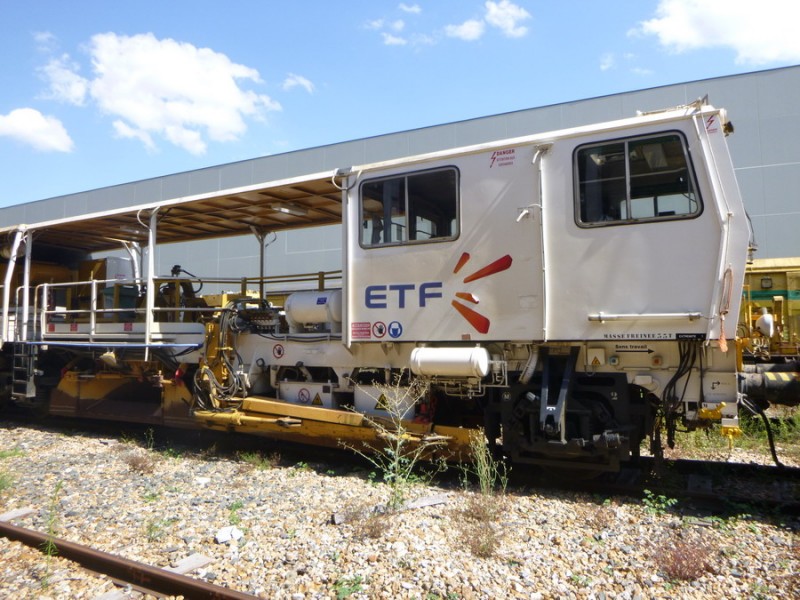 99 87 9 125 504-0 (2018-08-01 St-Leu-d'Esserent) RTG 15-2B n°605 (2).jpg (238.32 Kio) Vu 4000 fois 99 87 9 125 504-0 (2018-08-01 St-Leu-d'Esserent) RTG 15-2B n°605 (2).jpg