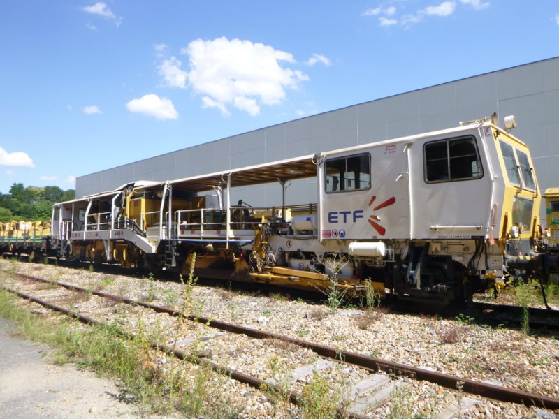 99 87 9 125 504-0 (2018-08-01 St-Leu-d'Esserent) RTG 15-2B n°605 (1).jpg (241.12 Kio) Vu 4000 fois 99 87 9 125 504-0 (2018-08-01 St-Leu-d'Esserent) RTG 15-2B n°605 (1).jpg