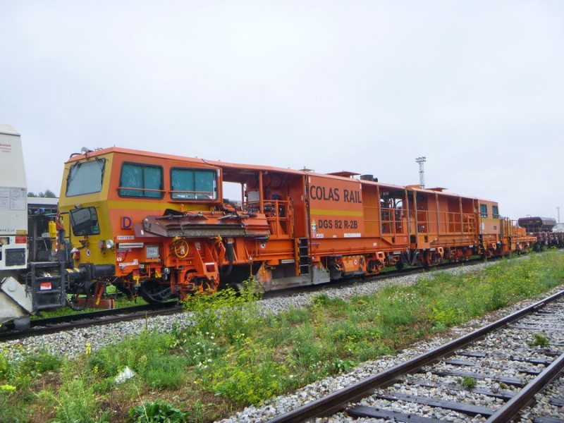 99 87 9 126 505-6 DGS 82 R 2B (2018-08-09 Verberie) Colas Rail (8).jpg