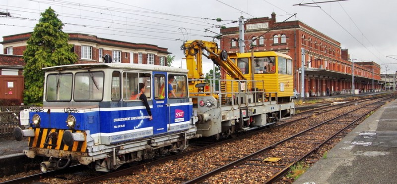 99 87 9 762 021-3 (2018-08-13 gare de St Quentin) Mauzinette 1 (10).jpg