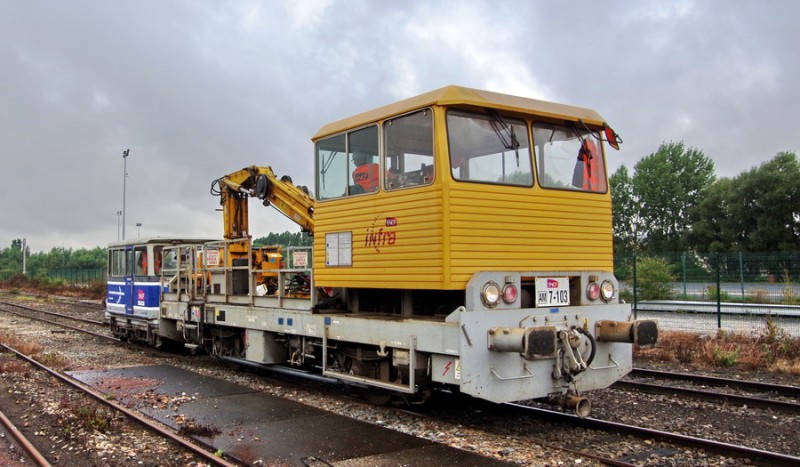 99 87 9 285 203-5 (2018-08-13 gare de Saint Quentin) (3).jpg