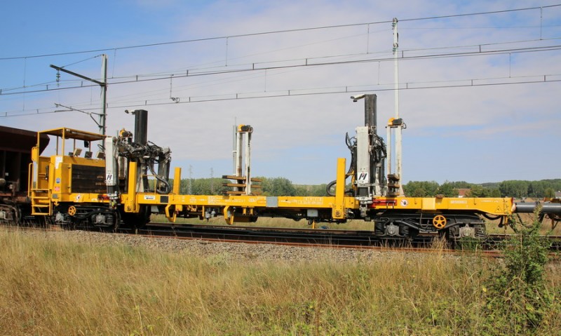 BRRAS - 99 87 9 351 555-7 (2018-08-28 RVB Amboise) (1).jpg (191.27 Kio) Vu 5896 fois BRRAS - 99 87 9 351 555-7 (2018-08-28 RVB Amboise) (1).jpg