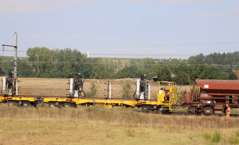 BRRAS - 99 87 9 351 557-3 (2018-08-28 RVB Amboise) (1).jpg (172.49 Kio) Vu 7492 fois BRRAS - 99 87 9 351 557-3 (2018-08-28 RVB Amboise) (1).jpg