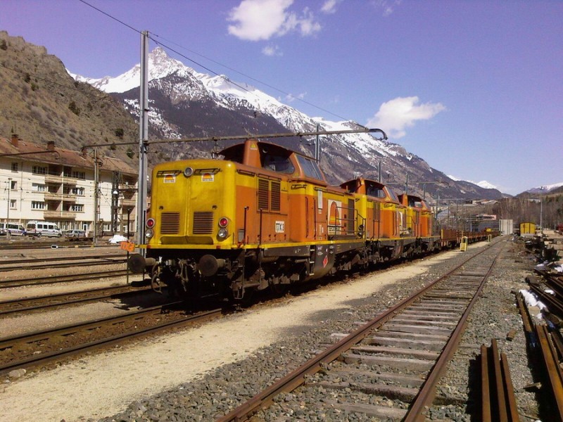 99 87 9 182 577-6 (2008-04-09 Modane) SECO RAIL 133 29 + 18 + 05.jpg