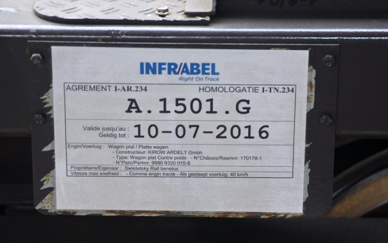 Grue Kirow (2015-03-21 gare de Paris Est) (3).jpg (110.08 Kio) Vu 8929 fois Grue Kirow (2015-03-21 gare de Paris Est) (3).jpg