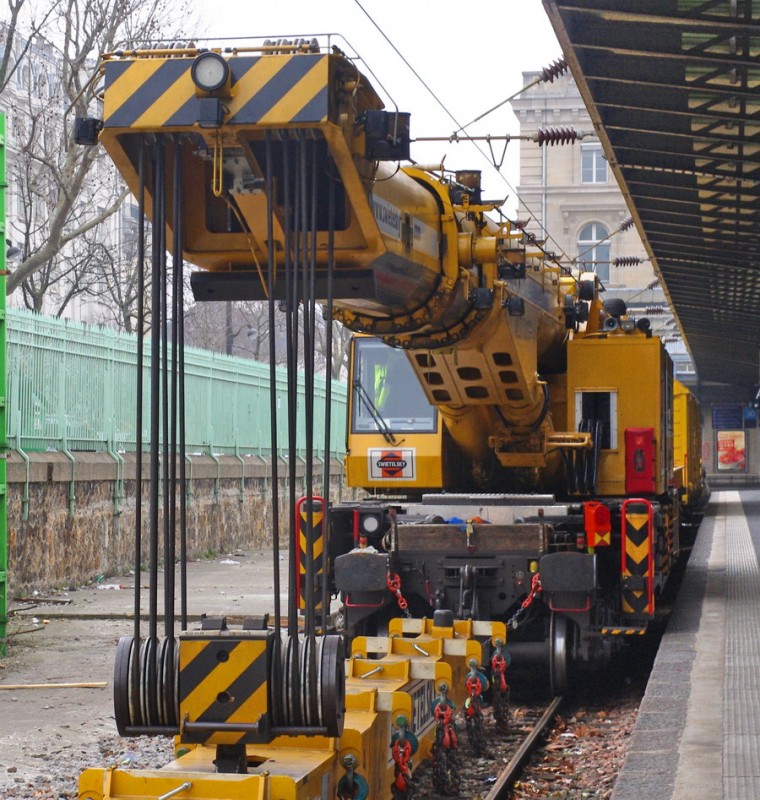 Grue Kirow (2015-03-21 gare de Paris Est) (50).jpg