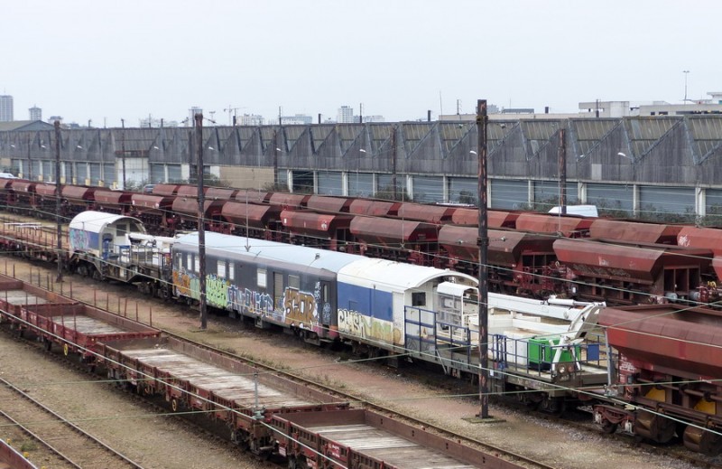 80 87 979 9 304-1 Uas W42 2 F SNCF-RO (2019-01-01 SPDC) PF 5 (1).jpg (214.33 Kio) Vu 6845 fois 80 87 979 9 304-1 Uas W42 2 F SNCF-RO (2019-01-01 SPDC) PF 5 (1).jpg