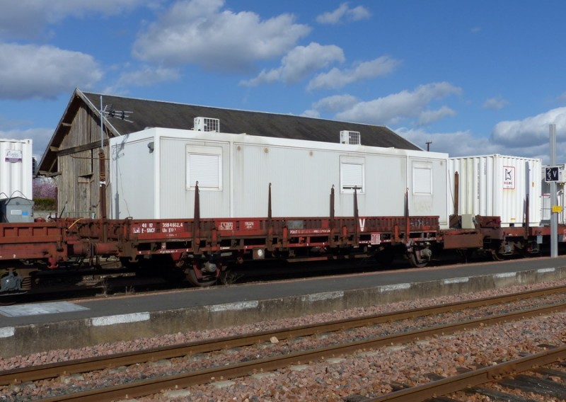 (7) 40 87 359 4 602-4 Us K55 1 F-SNCF-LM (2019-03-11 gare de Joué-les-Tours) (é) (1).jpg