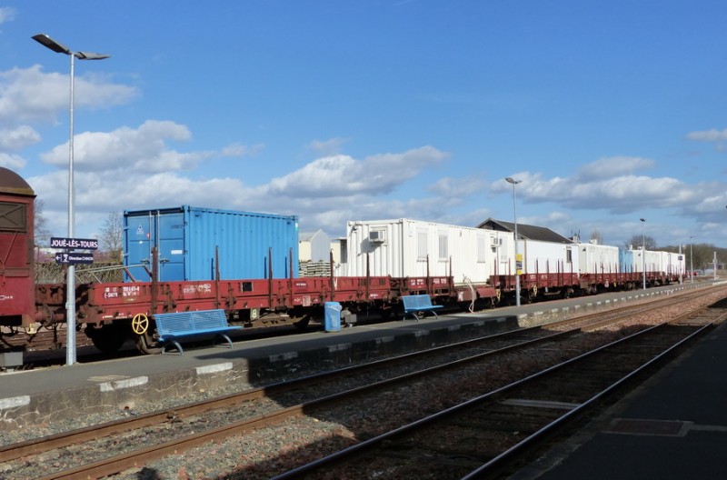 40 87 959 4 426-8 Us K55 1 F-SNCFR (2019-03-11 gare de Joué-les-Tours) (2).jpg (159.8 Kio) Vu 2677 fois 40 87 959 4 426-8 Us K55 1 F-SNCFR (2019-03-11 gare de Joué-les-Tours) (2).jpg