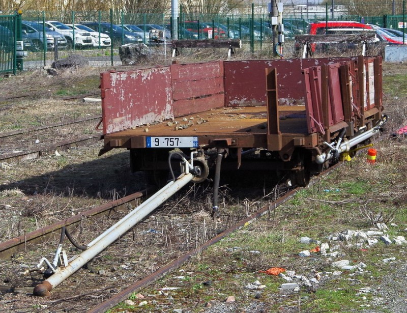 99 87 9 750 116-5 SNCF-LL (2019-03-19 St Quentin) (1).jpg