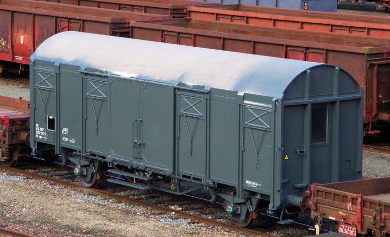 40 87 959 2 977-2 Us G90 6 F-SNCF (2019-03-30 Tergnier) (4).jpg
