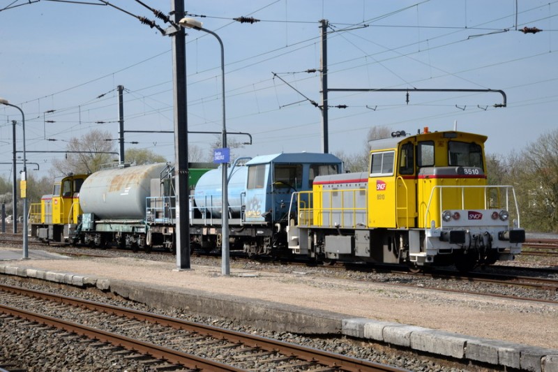 Y 8510 (2019-04-06 Armagne Lucquy) + Y 8346.jpg (201.4 Kio) Vu 9802 fois Y 8510 (2019-04-06 Armagne Lucquy) + Y 8346.jpg