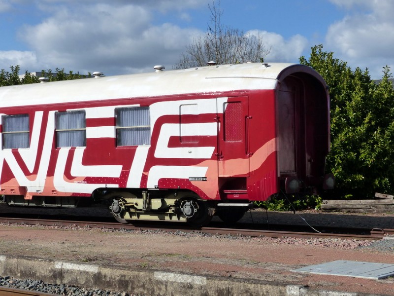80 87 979 3 416-9 Uas H55 0 F SNCF-TR (2019-03-11 gare de Joué-les-Tours) (2).jpg