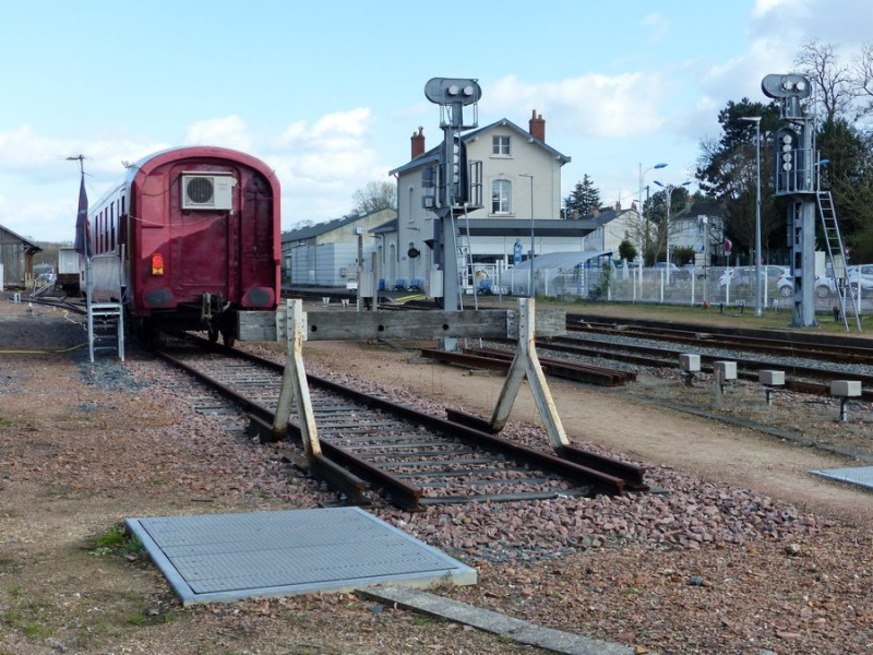 80 87 979 3 416-9 Uas H55 0 F SNCF-TR (2019-03-11 gare de Joué-les-Tours) (13).jpg