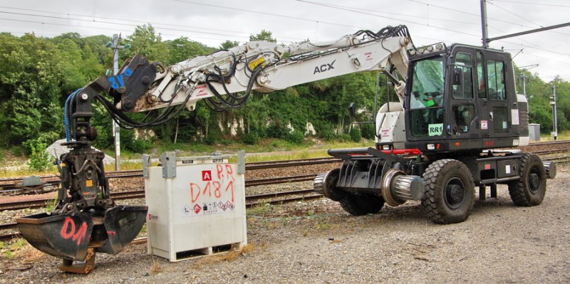 ACX23RR (2019-07-30 Poix de Picardie) Felcourt Rail D28 (16).jpg