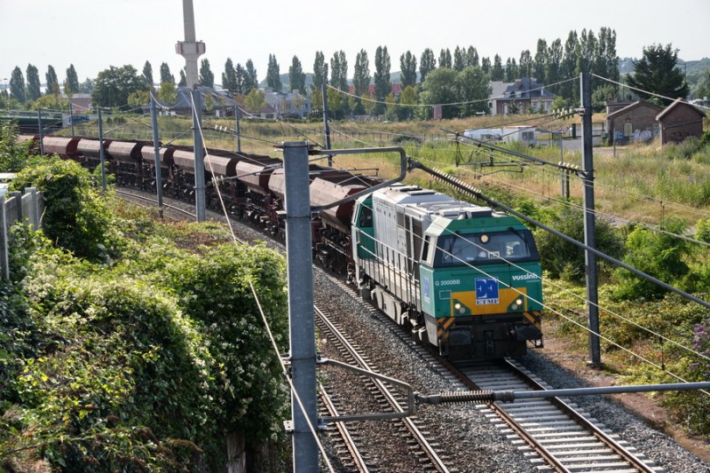 G 2000 BB 5001618 (2019-08-01 Amiens-Saint-Roch) Tête du Train K3 (1).jpg