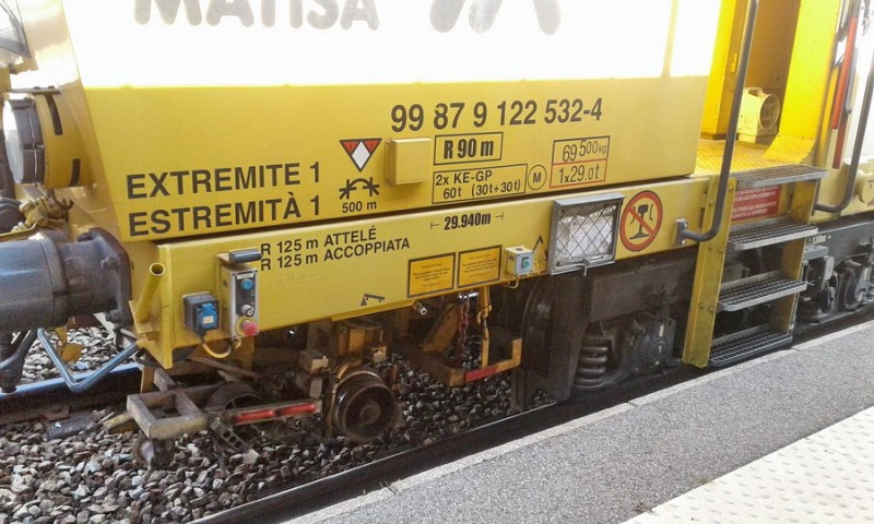 99 87 9 122 532-4 B45D (2019-07-23 gare d'Abancourt) GCF Roma (11).jpg