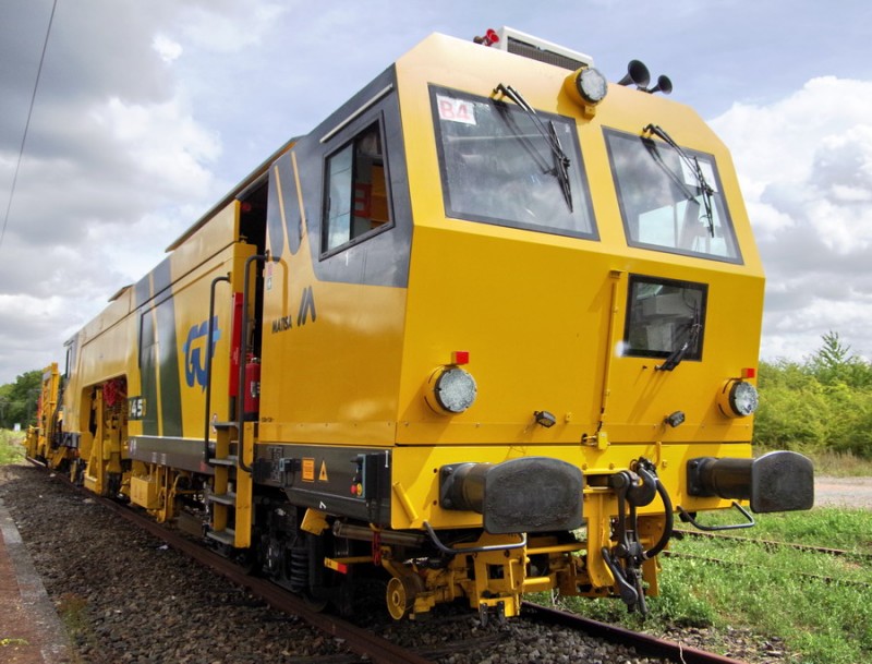 99 87 9 122 537-3 (2019-08-12 gare de Saleux) B45D GCF (32).jpg