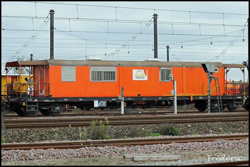99 87 938 3 503-9 Coutras01 200112-border.jpg