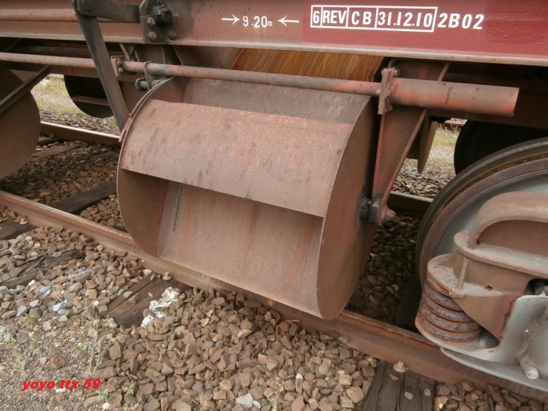 Uas D12-6 80 87 977 7 671-9=15.JPG