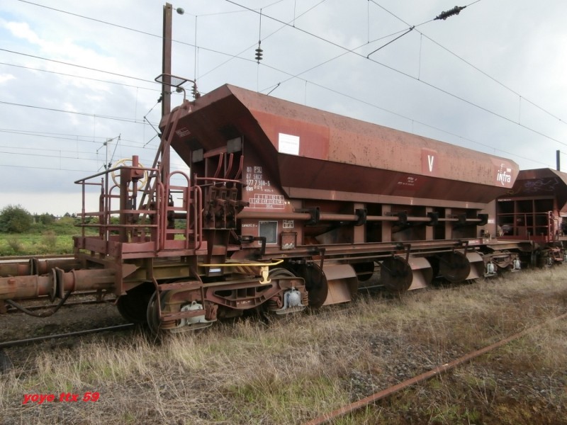 Uas D12-6 80 87 977 7 908-5=3.JPG