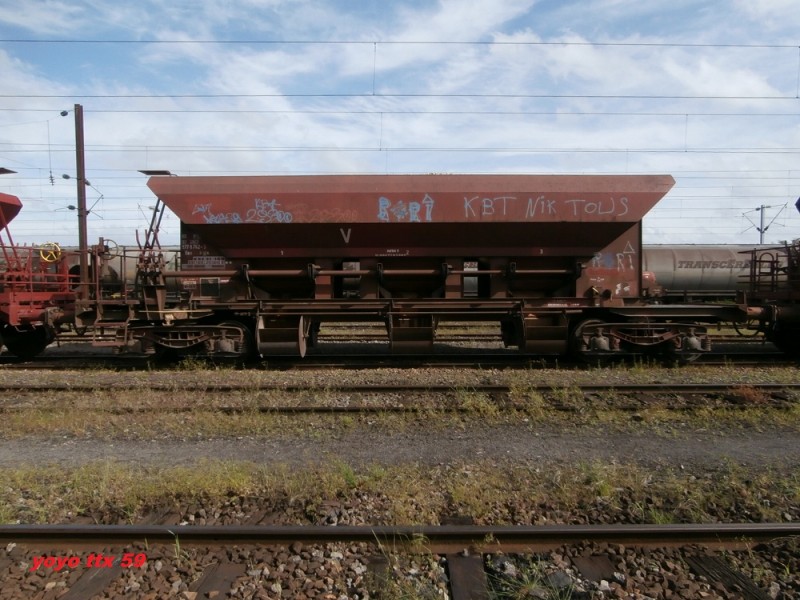Uas D12-6 80 87 977 8 762-5=1.JPG