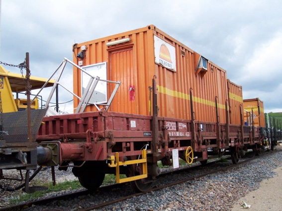 Wagon Ks COLAS Rail sur base Roco n°4 référence 03.jpg