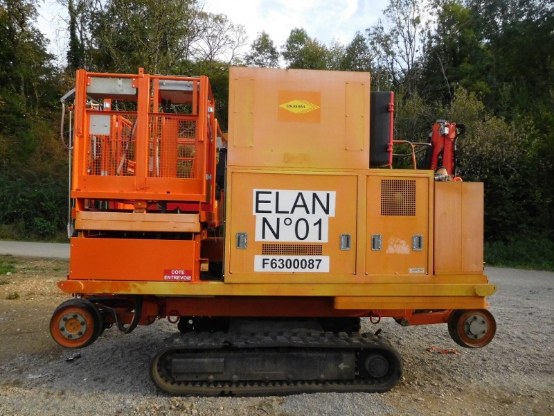 ELAN 00C-G - EAN.15.110.101 - COLAS RAIL Simandre-sur-Suran (1).JPG