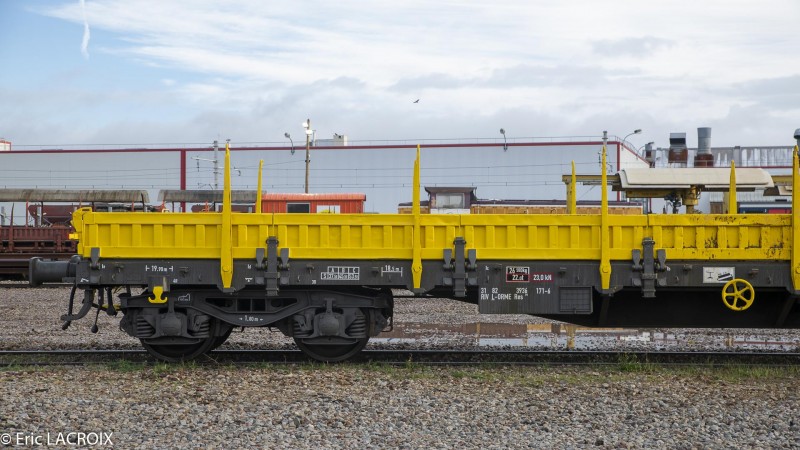 Train 2023 12 12 Sucy (5).JPG (400.97 Kio) Vu 9318 fois Train 2023 12 12 Sucy (5).JPG