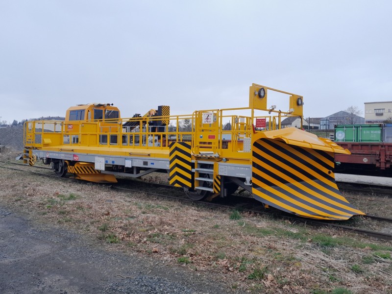 Chasse-Neige K25 - 99 87 9 392 000-5 - SNCF RESEAU (Aurillac 2025-03-14) Photo n°2.jpg