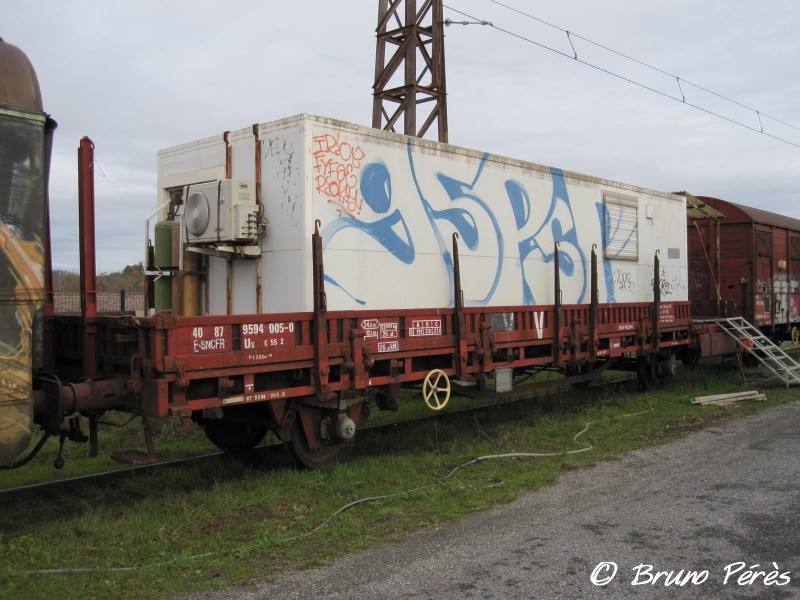 K55 - 40 87 959 4 005-0 - SNCF-TL - Bungalow (1) (light).JPG