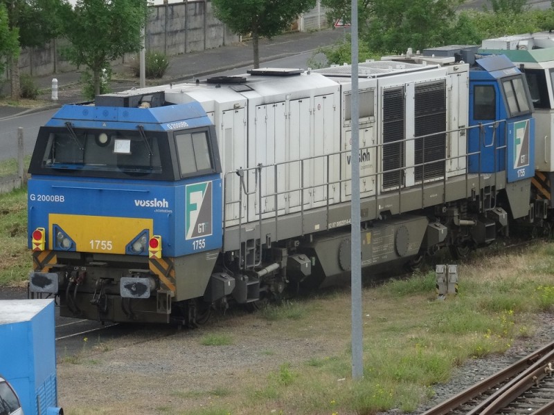 DSC03826R.jpg