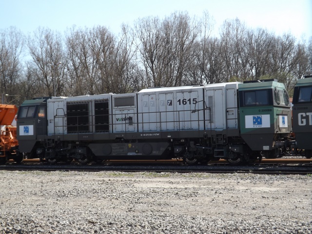 DSCF6381 (Copier).JPG