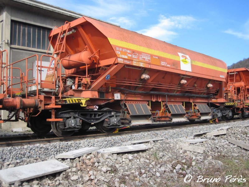 Fanps - 33 87 677 1 436-7 - Colas Rail (4) (light).JPG