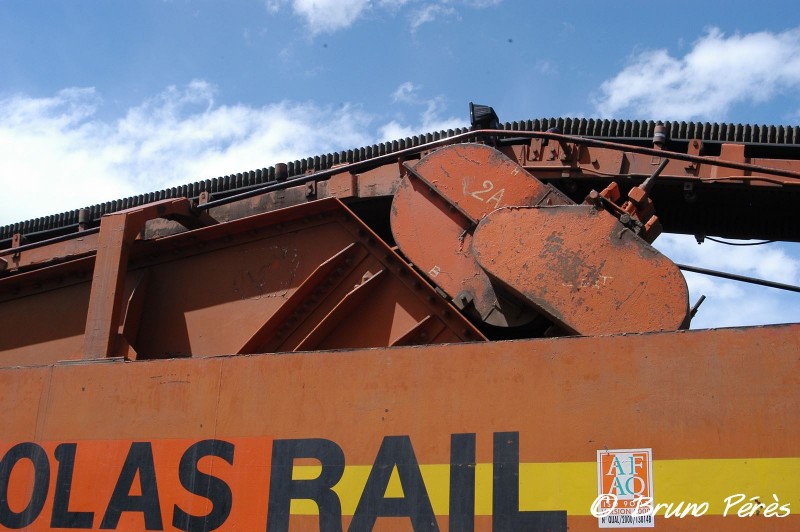 Cribleuse SPRO 1000 - 99 87 9 350 510-3 - Colas Rail (27) (light).jpg