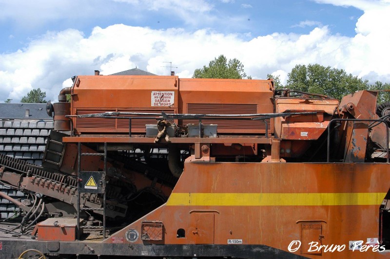 Cribleuse SPRO 1000 - 99 87 9 350 510-3 - Colas Rail (52) (light).jpg