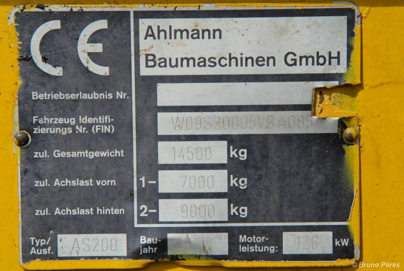 Chargeur Ahlmann AS200 - W09S20005VBA08511 - TSO (2)-light.JPG