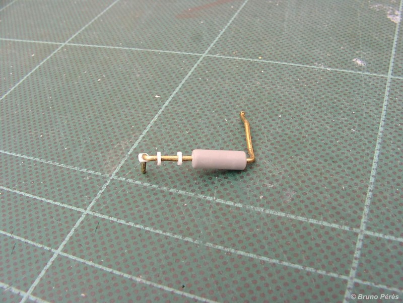 VAD 40 Y (50)-light.JPG