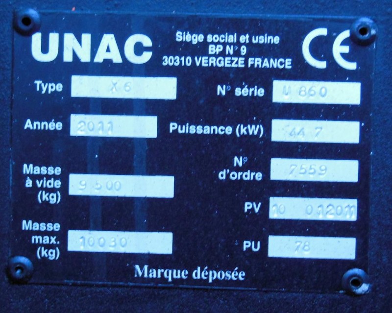 UNAC U860 plaque.JPG