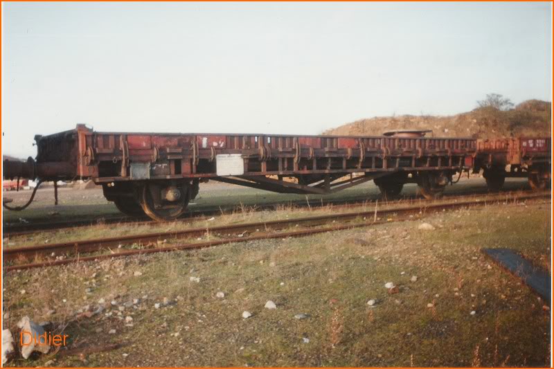 RT2NT087.jpg