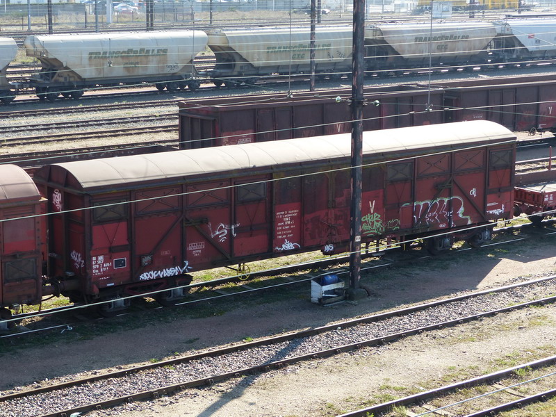 80 87 979 2 449-1 Uas H54 6 SNCF MN (2014-03-10 St Pierre des corps) (1).jpg