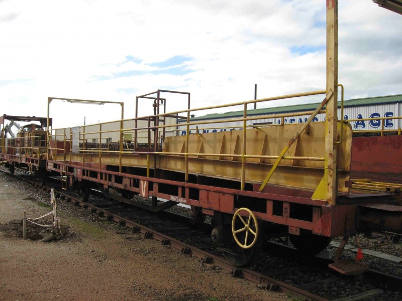 wagon_plat_a.JPG (293.09 Kio) Vu 2628 fois wagon_plat_a.JPG